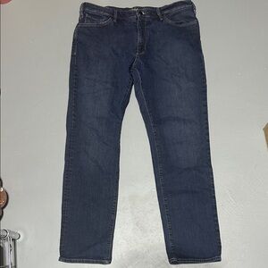 34 Heritage Charisma Classic Fit Comfort Rise Premium Blue Jeans (Men’s 40 x 34)